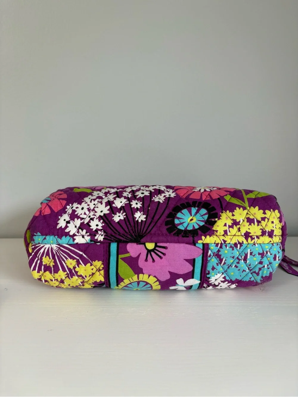 Vera Bradley Flutterby Quilted Cosmetic Bag Purple Floral Travel Pouch Retro